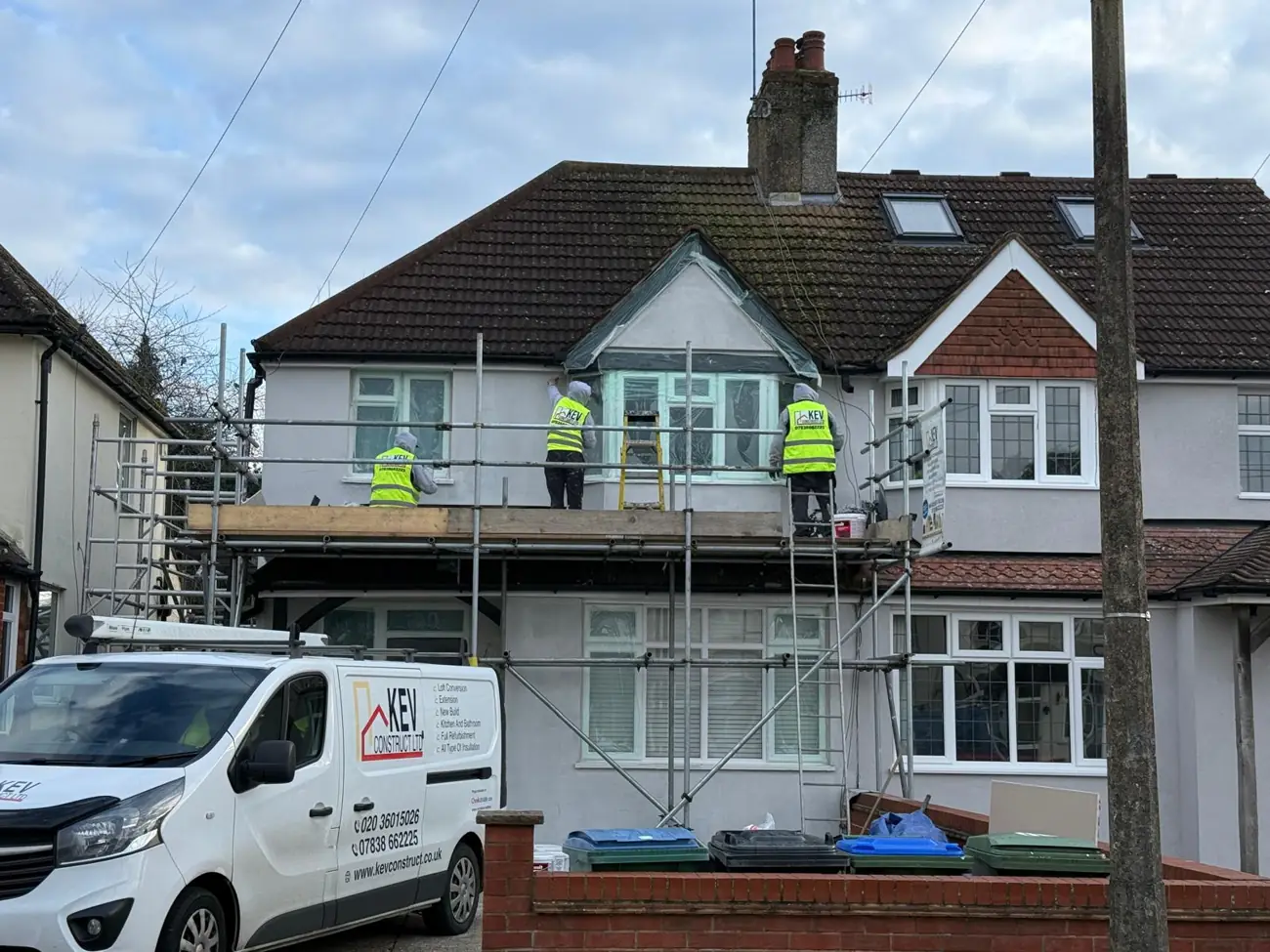 External wall insulation and render on a terraced house in Watford