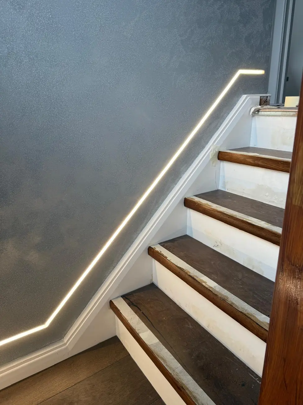 Glass balustrade stairs - Kev Construct, North London