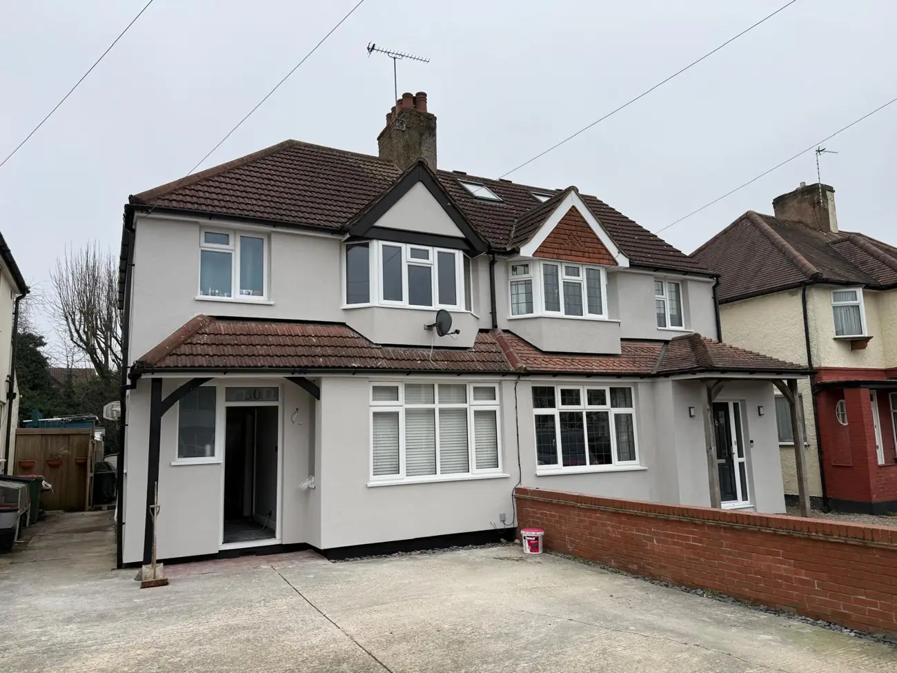 White render finish - Kev Construct, North London