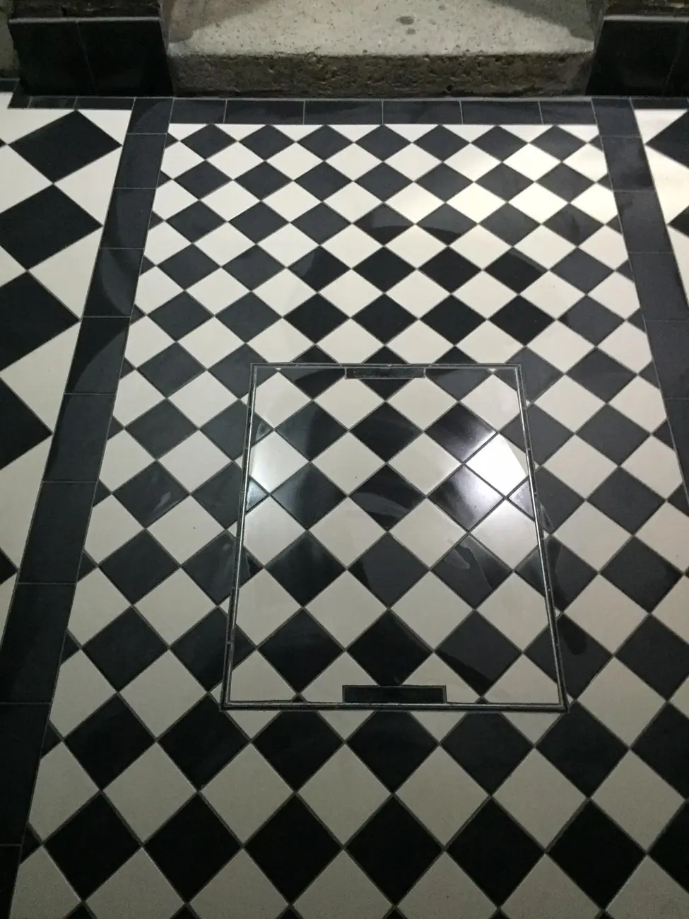 Victorian tiled path - Kev Construct, North London